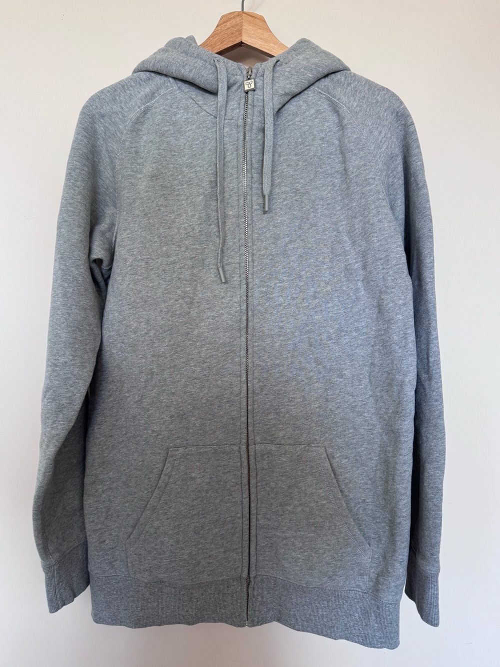 TNA Women’s Super Long Light Gray Zip-Up Hoodie - Like New